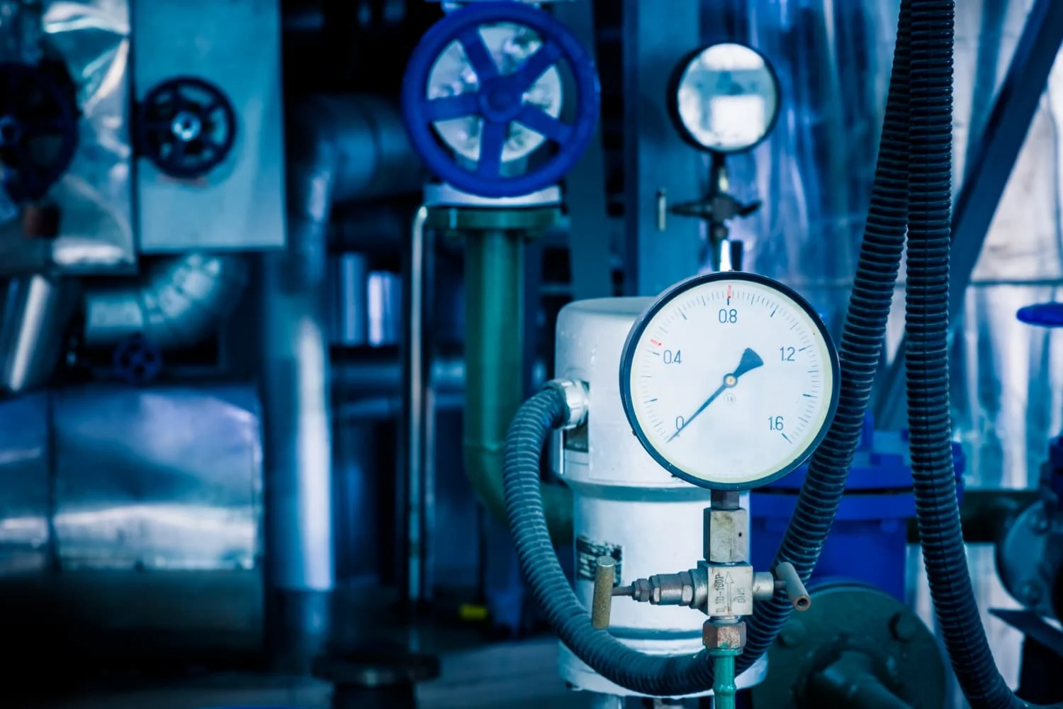 Compresoare ABAC cu piston vs. cu șurub: diferențe constructive și aplicații